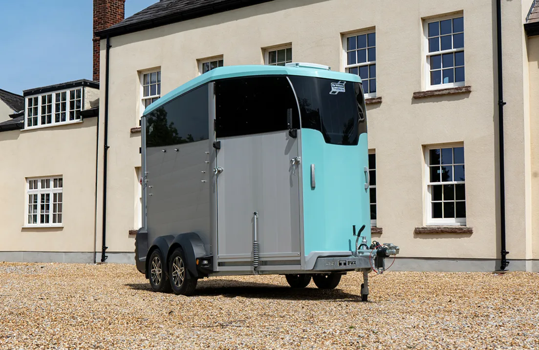 view trailers